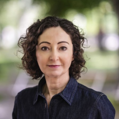 Foto: Dominik Butzmnn/ vzbv Ramona Pop