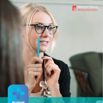 Schulmaterial Mädchen mit Brille